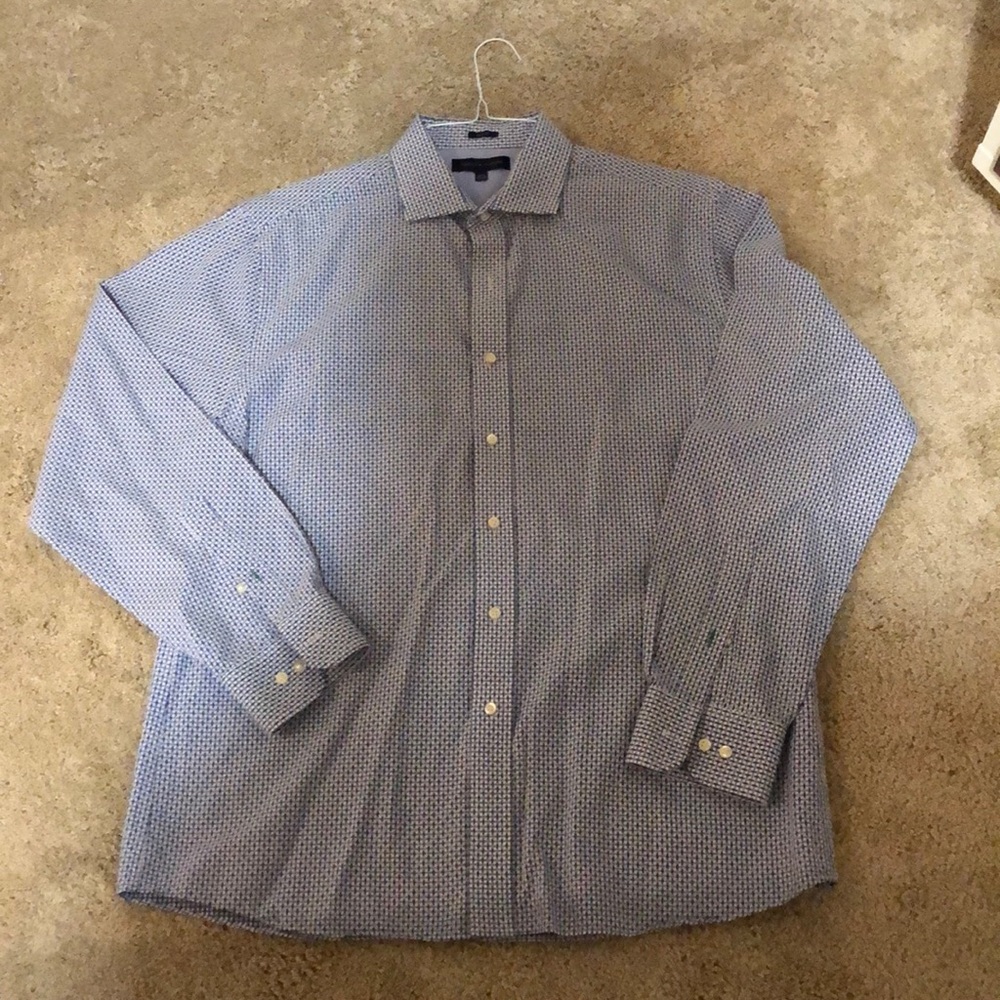 Tommy Hilfiger Slim Fit Men’s Dress Shirt